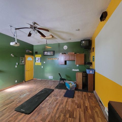 1557 Old Lancaster Road, Platteville, WI 53818