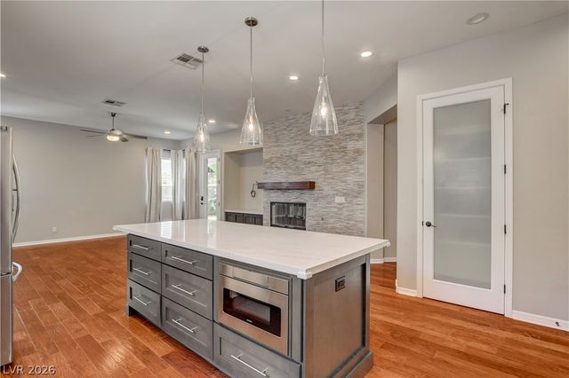 3374 Garden Shower Place, Las Vegas, NV 89135