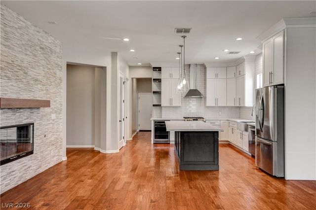 3374 Garden Shower Place, Las Vegas, NV 89135