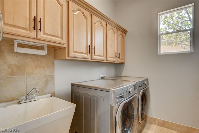 3374 Garden Shower Place, Las Vegas, NV 89135