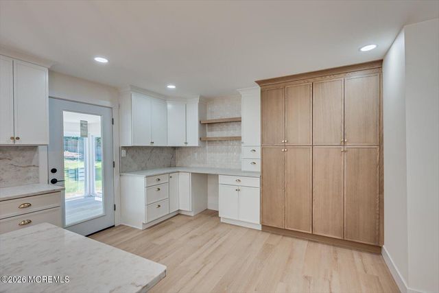 300 E Chestnut Avenue, Metuchen, NJ 08840