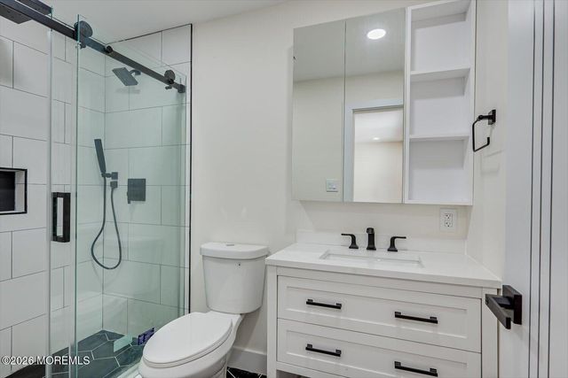 300 E Chestnut Avenue, Metuchen, NJ 08840