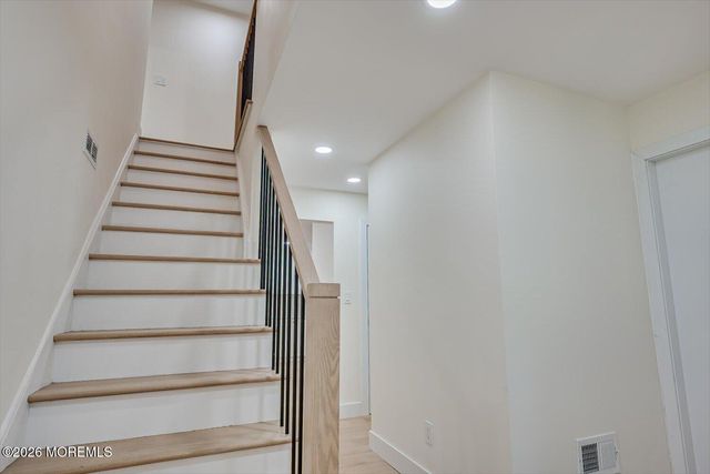 300 E Chestnut Avenue, Metuchen, NJ 08840