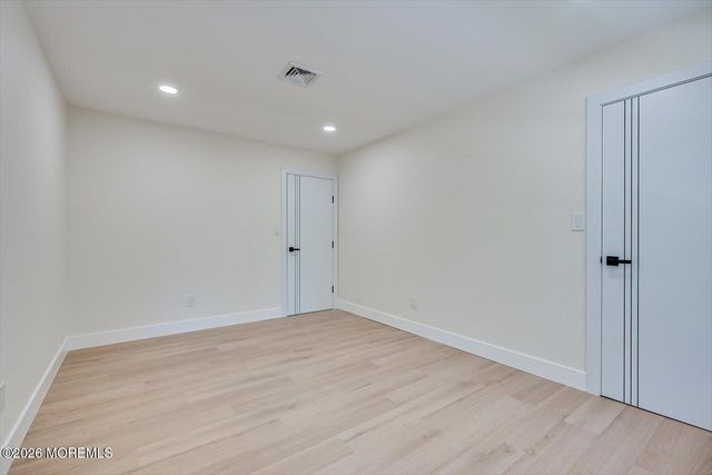300 E Chestnut Avenue, Metuchen, NJ 08840