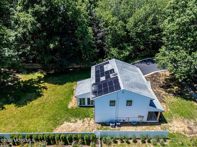 300 E Chestnut Avenue, Metuchen, NJ 08840