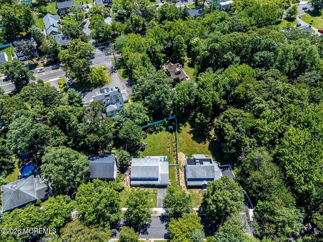 300 E Chestnut Avenue, Metuchen, NJ 08840