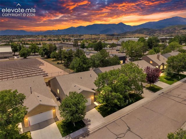 1668 Pinon Glen Circle, Colorado Springs, CO 80919