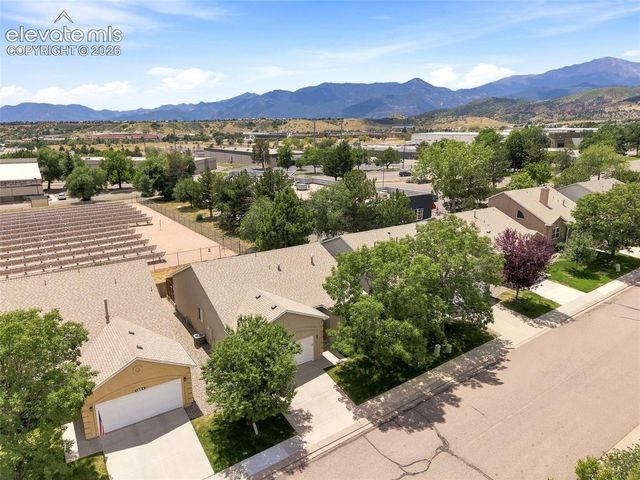 1668 Pinon Glen Circle, Colorado Springs, CO 80919