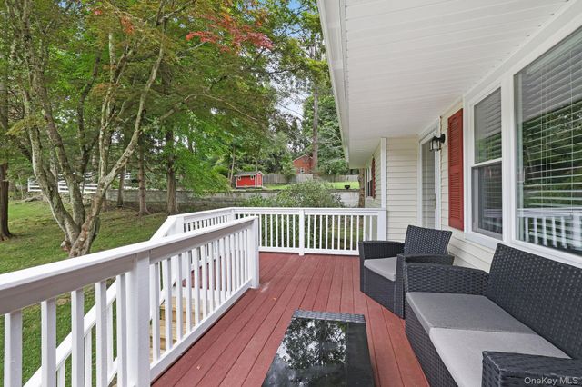 13 Arbutus Street, Putnam Valley, NY 10579