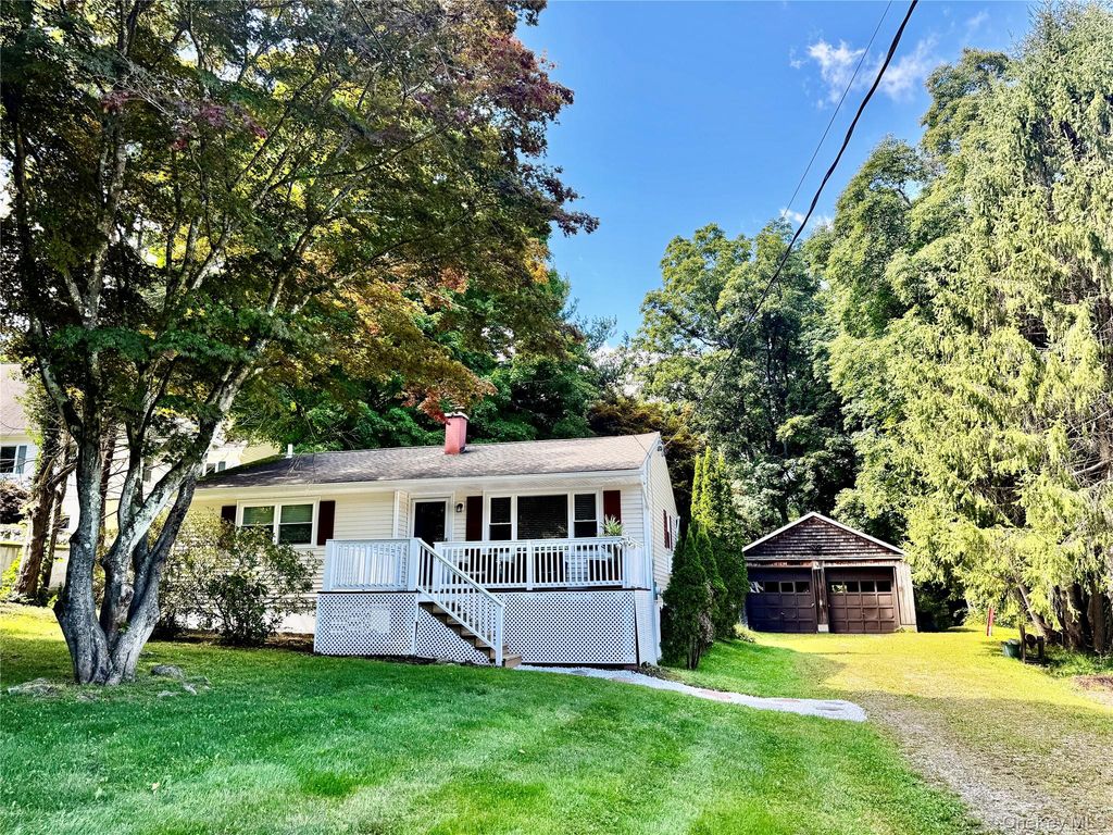 13 Arbutus Street, Putnam Valley, NY 10579 — exterior