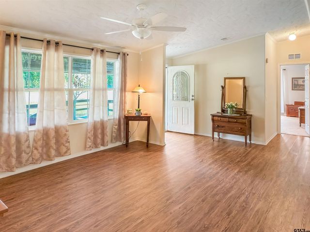1247 Pecan Ridge, Chandler, TX 75758