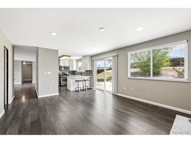 3106 S Olathe Way, Aurora, CO 80013