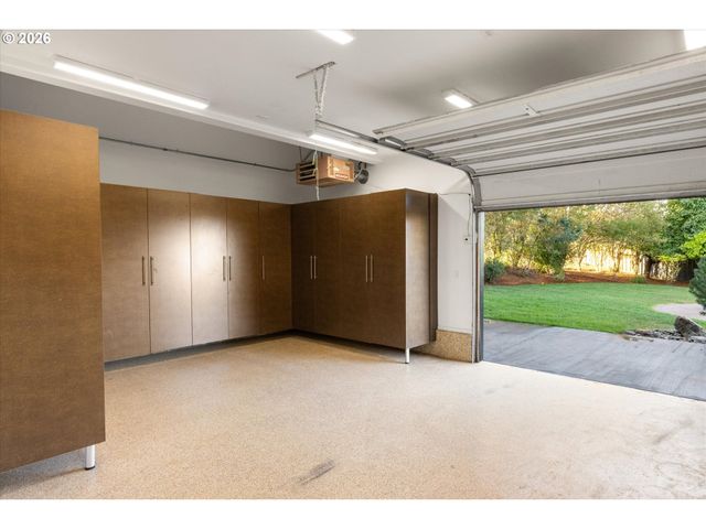 351 Nw ALDER St, Dundee, OR 97115