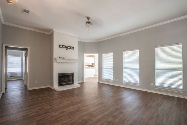 360 Cindy Street S, Keller, TX 76248