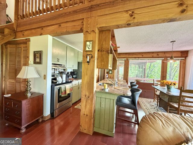 1491 Black Branch Road, Rabun Gap, GA 30568