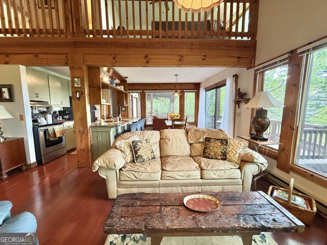 1491 Black Branch Road, Rabun Gap, GA 30568