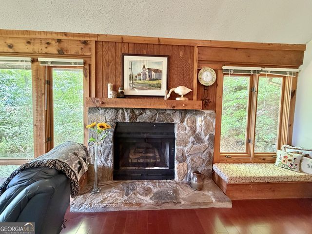 1491 Black Branch Road, Rabun Gap, GA 30568