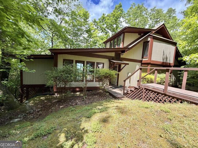 1491 Black Branch Road, Rabun Gap, GA 30568