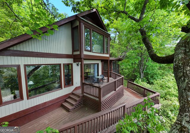 1491 Black Branch Road, Rabun Gap, GA 30568