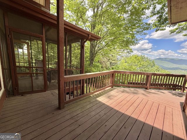 1491 Black Branch Road, Rabun Gap, GA 30568