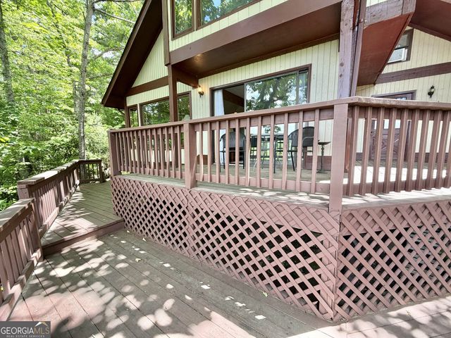 1491 Black Branch Road, Rabun Gap, GA 30568