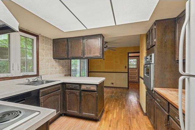 1054 Alden Lane, Buffalo Grove, IL 60089