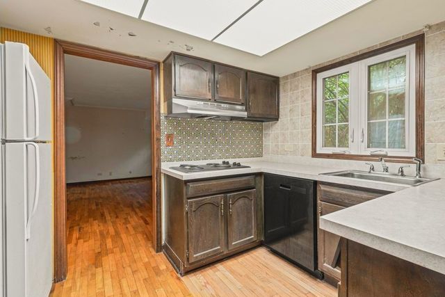 1054 Alden Lane, Buffalo Grove, IL 60089