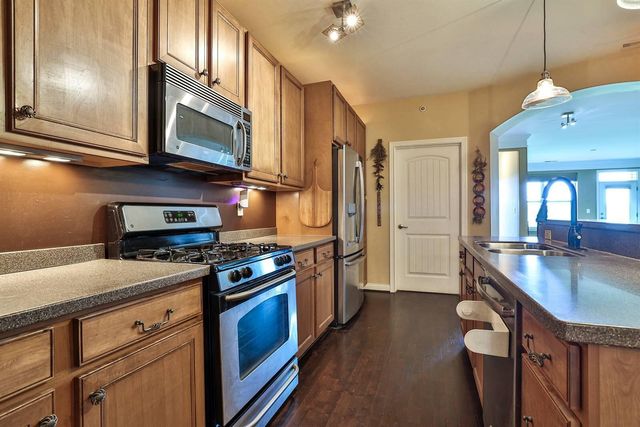 358 Riverpointe Drive, 6, Dayton, KY 41074