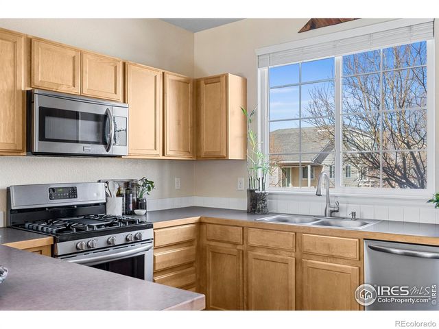 2415 Sunbury Lane, Fort Collins, CO 80524