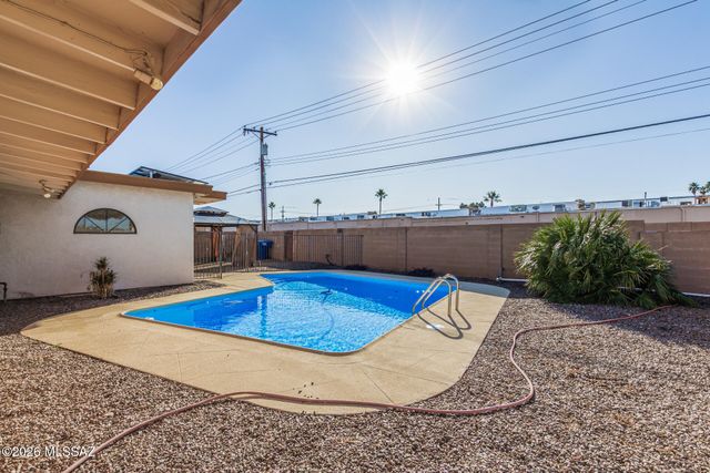 7416 E Beverly Drive, Tucson, AZ 85710