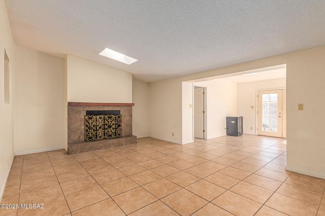 7416 E Beverly Drive, Tucson, AZ 85710