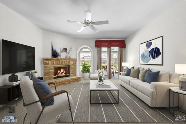 9712 N Bossa Nova Court, Bakersfield, CA 93312