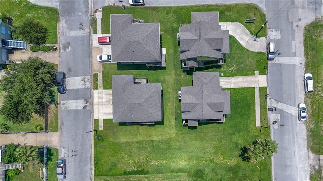 1714 69th Street, Galveston, TX 77551