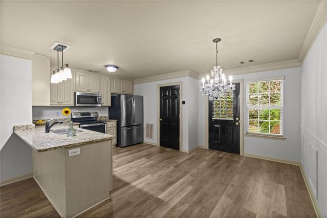 1175 Riverside Terrace, Gainesville, GA 30501