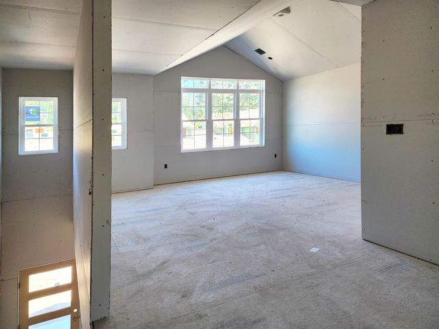 4 Campbell Way, Windham, NH 03087