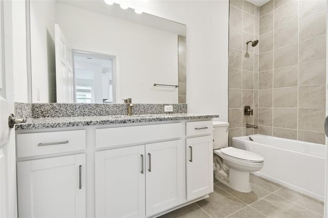18056 CHERISHED LOOP, Lakewood Ranch, FL 34211