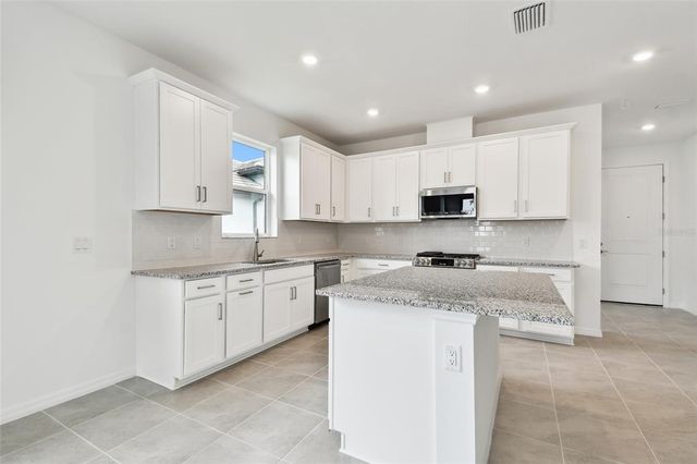 18056 CHERISHED LOOP, Lakewood Ranch, FL 34211