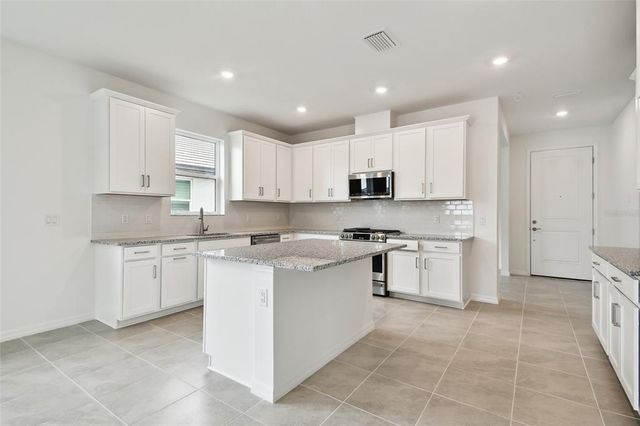 18056 CHERISHED LOOP, Lakewood Ranch, FL 34211