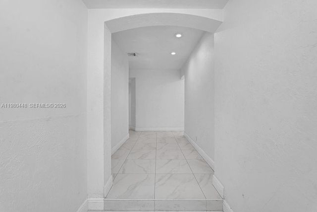 2417 Pierce St -, Hollywood, FL 33020