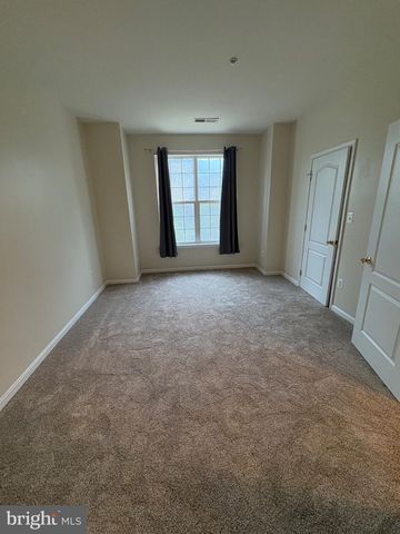 5618 LANIER AVE, Suitland, MD 20746