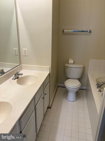 5618 LANIER AVE, Suitland, MD 20746