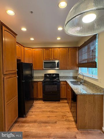 5618 LANIER AVE, Suitland, MD 20746