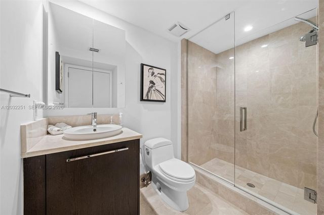 17121 Collins Avenue 1802, Sunny Isles Beach, FL 33160
