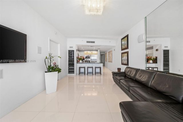17121 Collins Avenue 1802, Sunny Isles Beach, FL 33160