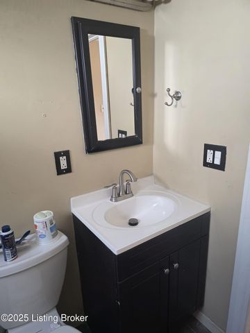 3819 Miami Ave, Louisville, KY 40212