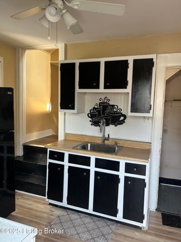 3819 Miami Ave, Louisville, KY 40212