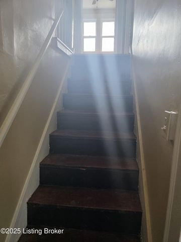 3819 Miami Ave, Louisville, KY 40212