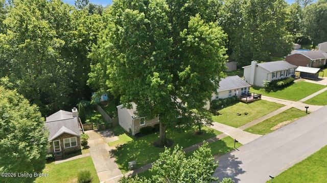 11310 Deham Dr, Louisville, KY 40241