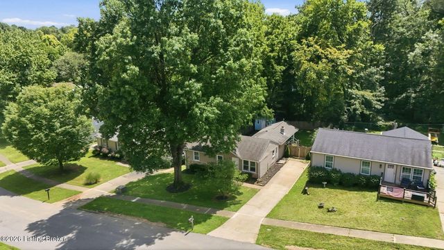11310 Deham Dr, Louisville, KY 40241