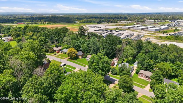 11310 Deham Dr, Louisville, KY 40241